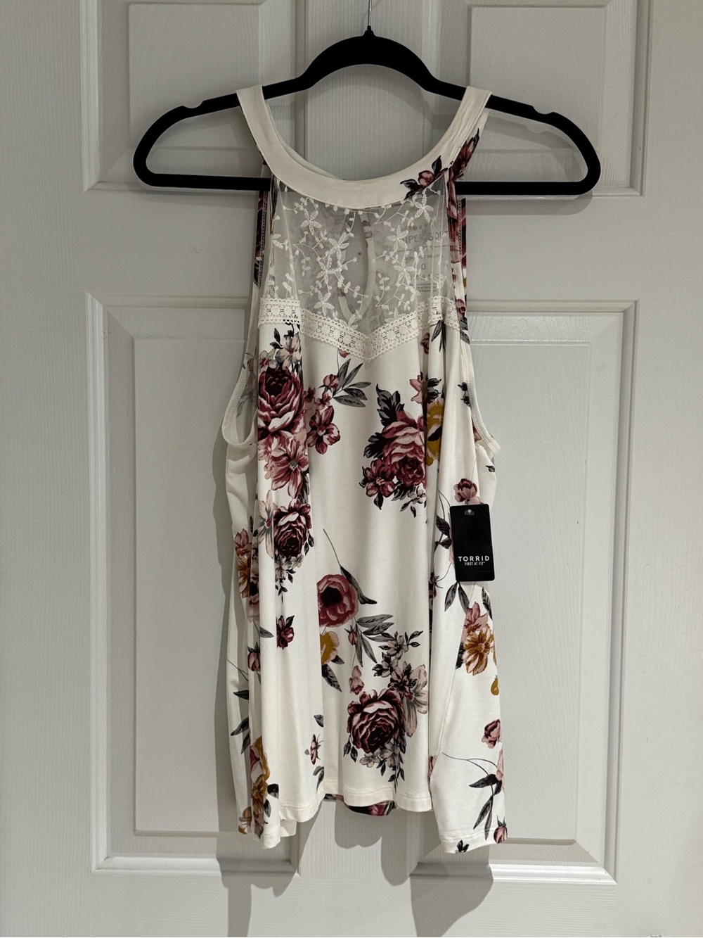 torrid White Floral Lace Yoke Tank with Rose Print and Lace